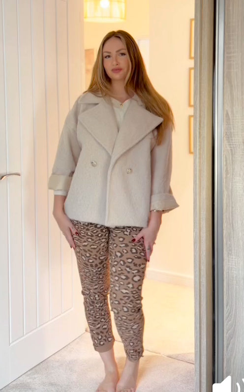 Animal print magic jeggings