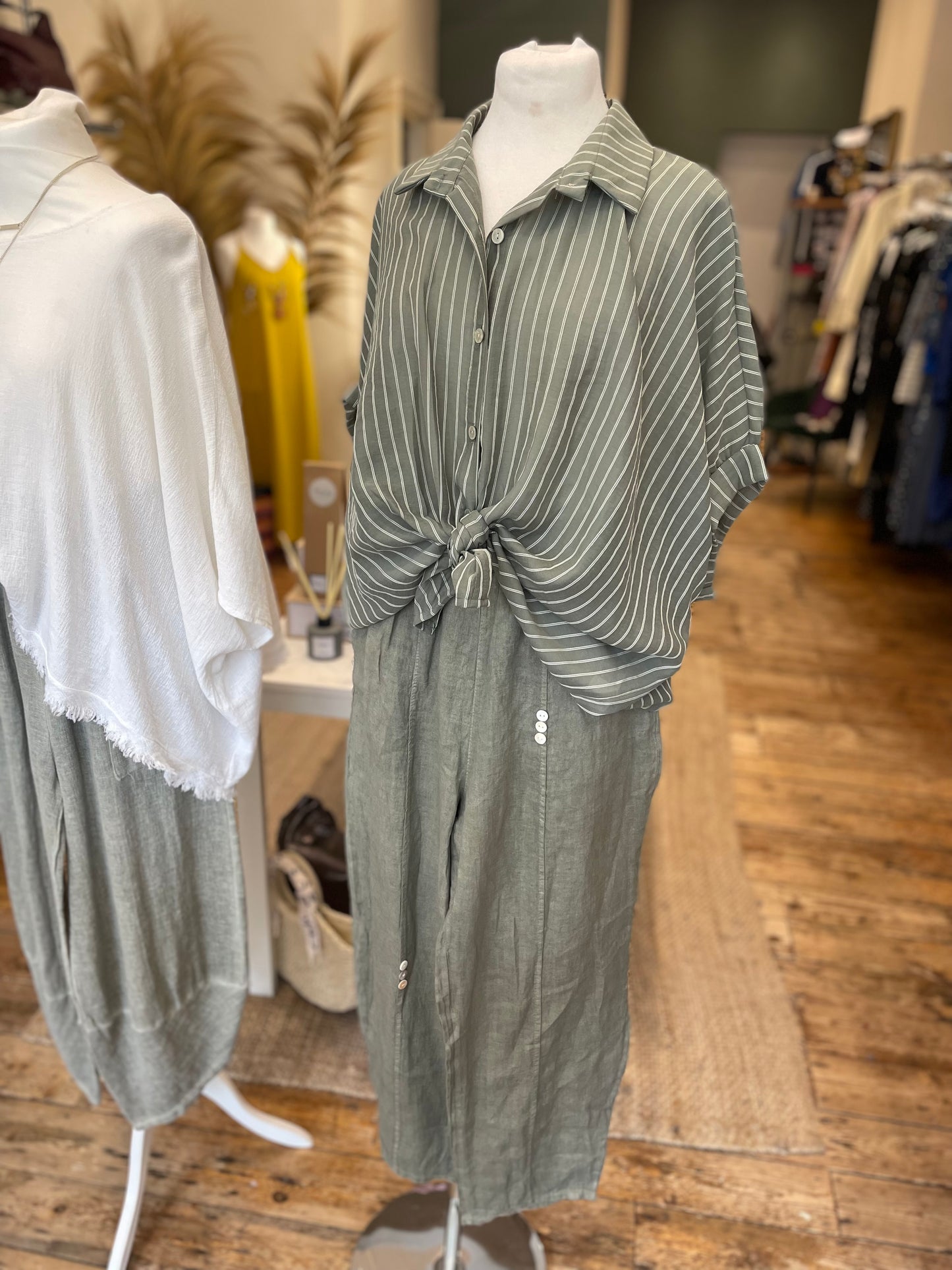 Stripe cotton tie shirt