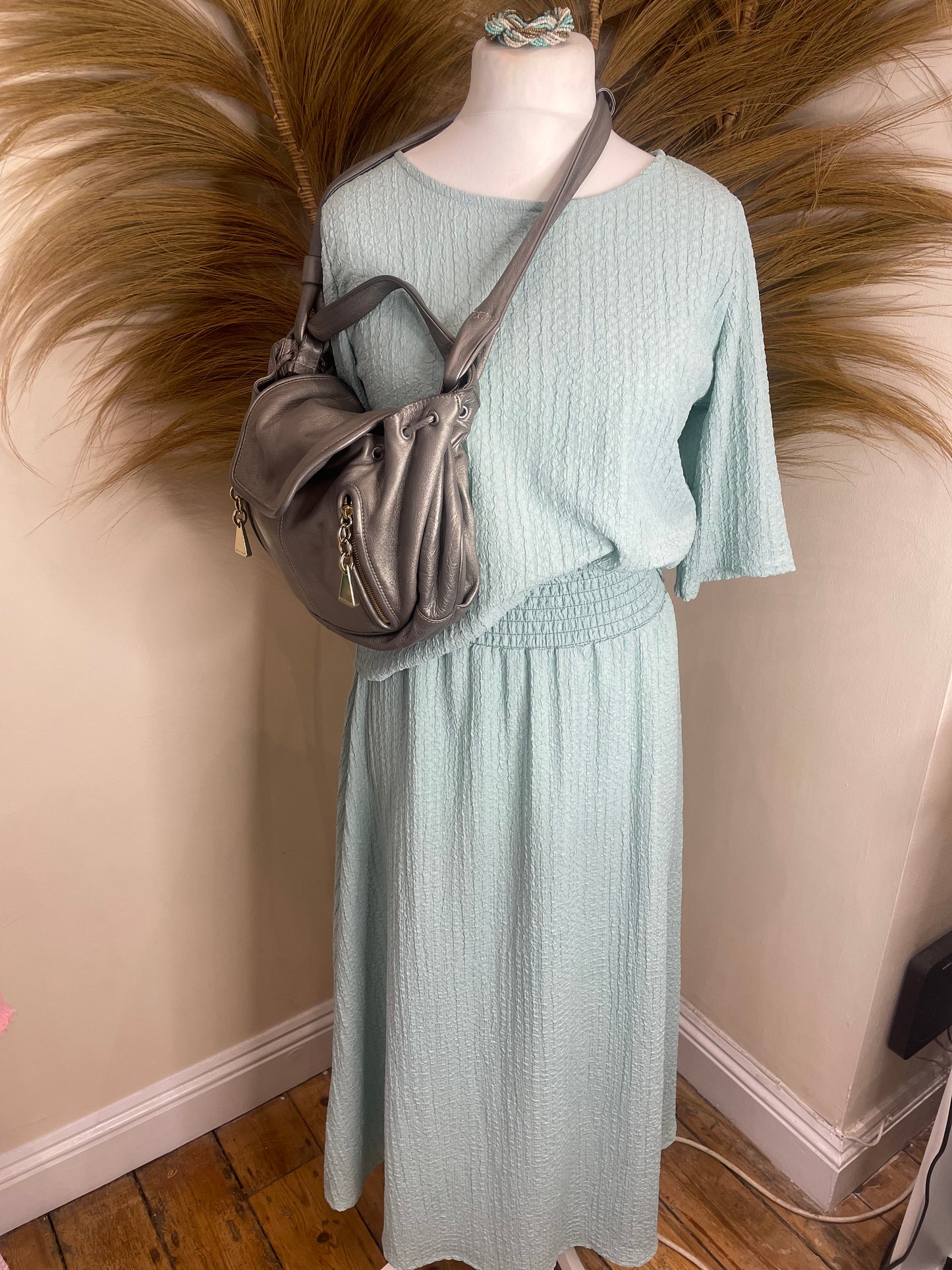 Textured onesize skirt Co-ord set