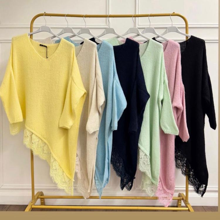 Asymetric lace trim jumper